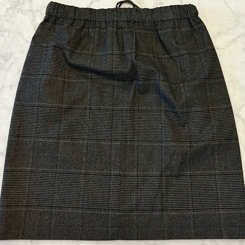 ✨HOST PICK✨ Aritzia The Group by Babaton Jimmy Tie Waist Skirt - Grey Plaid - Picture 6 of 10